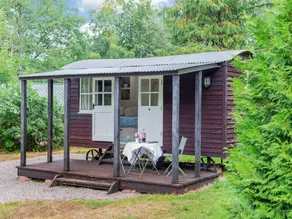 Shepherd's Hut - Image 3