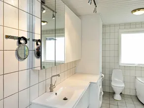 Magnificent Holiday Home in Funen on Beach - Image 2