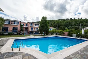 Lemon Garden Apartments - Image 4