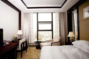 Jinhe Hotel Chengdu · Chunxi Road Kuanzhai Alley - Image 4
