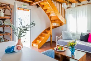Villa Thea Studios & Maisonettes - Image 2