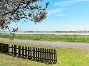 Cozy Holiday Home in Hals With Sea Nearby - Image 4