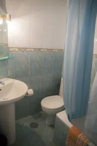 Hostal Lamalonga - Image 5