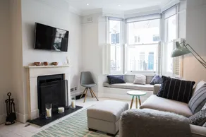 Altido Stylish 3Br Home W/ Garden In Fulham - Image 5