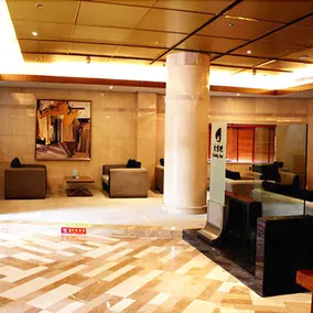 Huzhou Carnival Hotel - Image 3