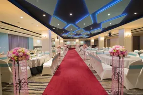 Nantou Hotel - Image 2