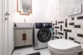 Sleek Flat in Kagithane With Terrace - Image 4