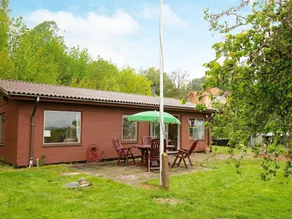 Cosy Holiday Home in Børkop With Terrace - Image 3