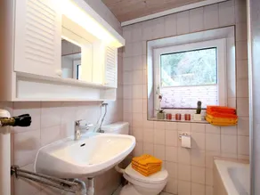 Spacious Chalet near Ski Area in Itter - Image 3