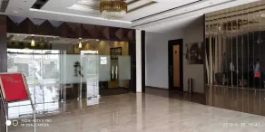 Hotel Ramson Crown - Image 2