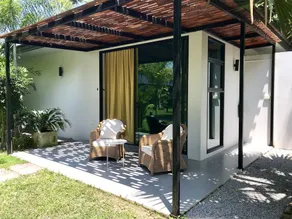 ZiZ Boutique House - Image 2