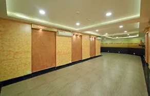 Naman's Inn by OYO Rooms - Image 5