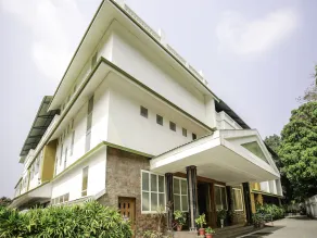 Alankar Elite Inns By OYO Rooms - Image 4