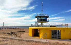 Beautiful Apartment in Knokke With 2 Bedrooms and Wifi - Image 5