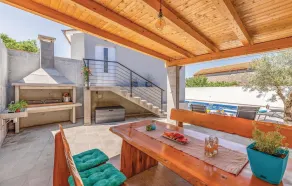 Apartment in Pula for 6 people with 2 rooms Ref. 574608 - Image 3