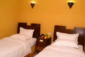Dhaksina Hotel - Image 3