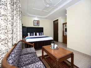 OYO 9942 Hotel Ravine - Image 2