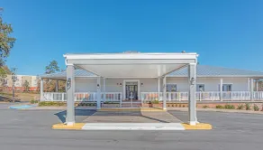Seven Hills Suites - Image 3