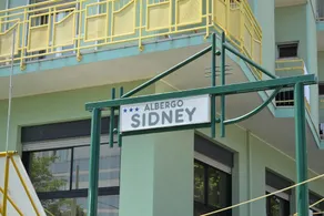 Sidney - Image 4
