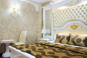Boutique Hotel Elegant - Image 2