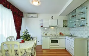 Amazing Home in Tar-vabriga With Wifi and 2 Bedrooms - Image 5