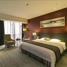 Golden Peninsula Hotel - Image 4