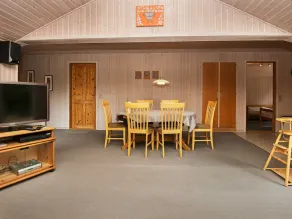 Comfortable Holiday Home in Rømø With Sauna - Image 4