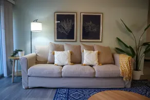 Upgraded 3 bed apt Close to Beaches and Mayo Clinic - Image 4