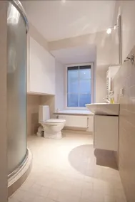 Real House Apartments B&B - Image 2