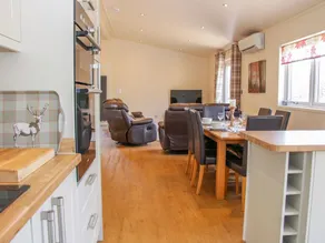 Alder Lodge Billingsley - Image 2