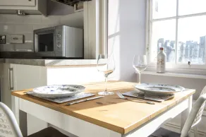 Oxford - New Town Apartment - Image 5