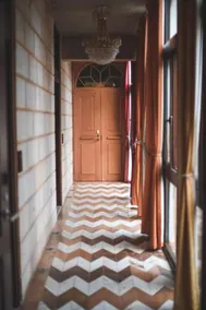 Damask Rose Lebanese Guest House - Image 5
