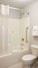 Best Western Toledo South Maumee - Image 3