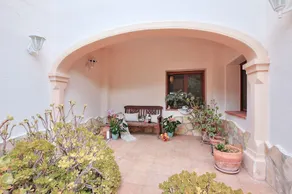 Gorgeous Private Villa for 10 in Moraira - Image 5