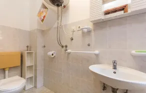Amazing Home in Savicini With Wifi and 1 Bedrooms - Image 2