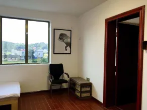 Julian's Country Inn - Image 4