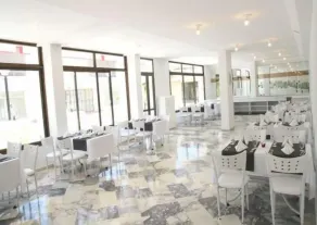 Z Otel - Image 4