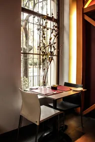 Hotel Su Merced - Image 5