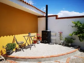 Beautiful 13 bed Villa, Private Pool, Large Garden - Image 5