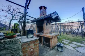 Il Vigneto Sul Lago Vineyard Lake View - Image 3