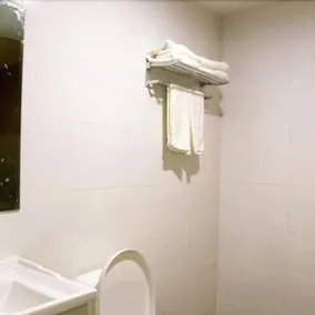 Jiangshan 128 Hotel - Image 4