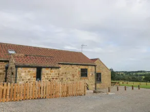 Sally's Barn - Image 4