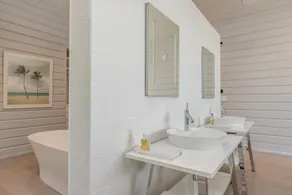 Georgian Bay Beach House~a Designer's Dream! - Image 5