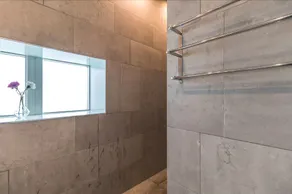 The John Fitzgerald Kennedy Suite - hiphipstay - Image 5