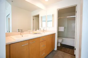 Waterfront Suites At Marina Del Rey - Image 2