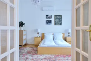 Standard Apartment by Hi5 - Madách Imre 1 - Image 5