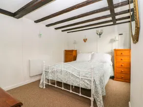 Swanfield Cottage - Image 5