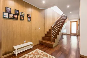 JOIVY Sleek House W/Balcony & 2 Terraces In Porto - Image 2