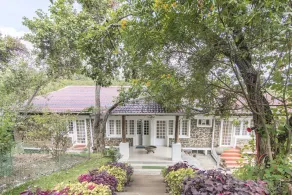 GuestHouser 1 BR Farmhouse c09a - Image 5