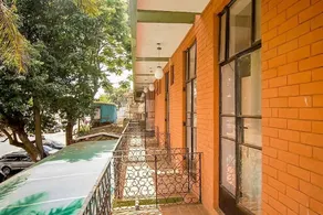 Central Hotel - Image 5